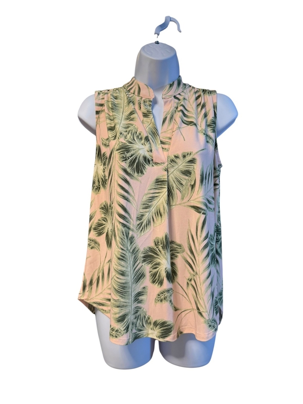 W5 Sleeveless Tropical Leaf Print Blouse